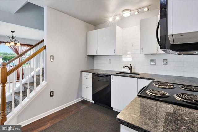 369 W KING ST, Pottstown, PA 19464