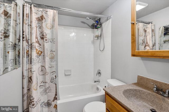 369 W KING ST, Pottstown, PA 19464