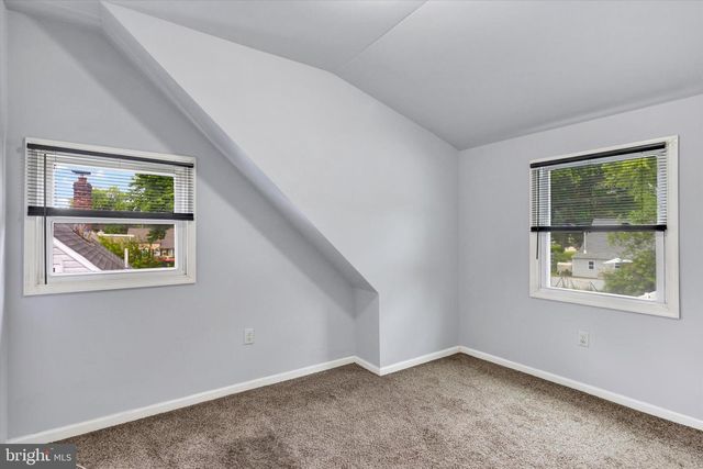 369 W KING ST, Pottstown, PA 19464