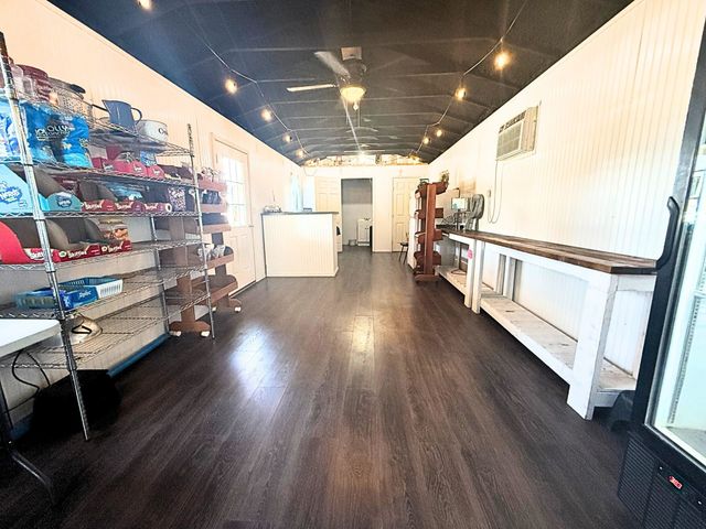 105 N Bonner Avenue 1, Kerens, TX 75144