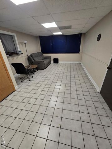 1955 Washington Street, Florissant, MO 63033