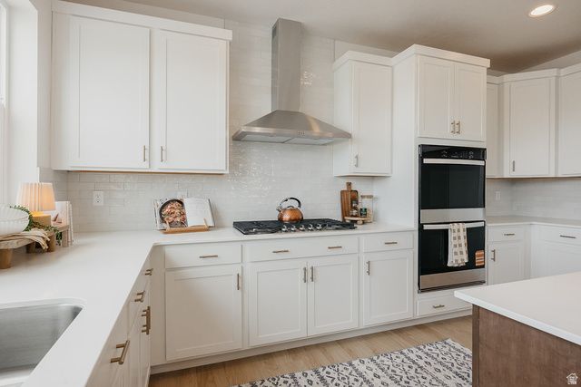 5233 S PARAMOUNT DR, Riverdale, UT 84405