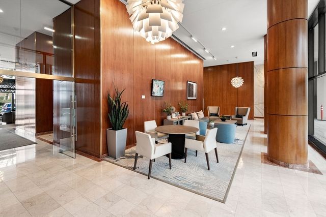 65 East India Row 26H, Boston, MA 02110