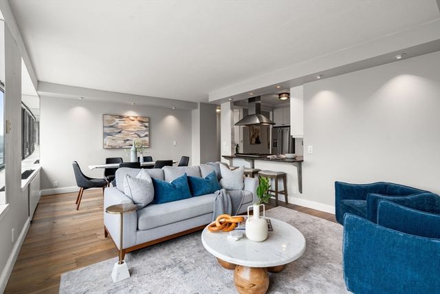 65 East India Row 26H, Boston, MA 02110