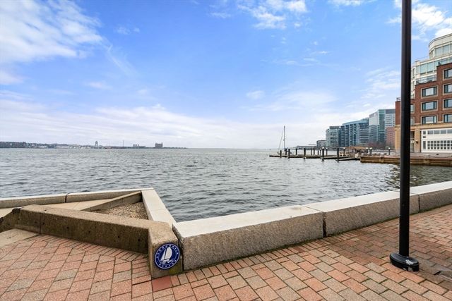 65 East India Row 26H, Boston, MA 02110