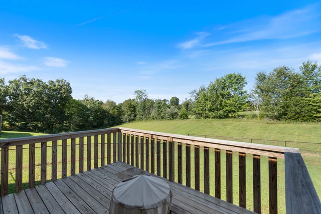 1274 Oak Grove Rd, Dickson, TN 37055