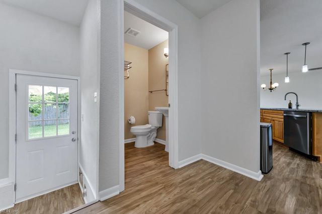 8304 Halprin DR, Norfolk, VA 23518