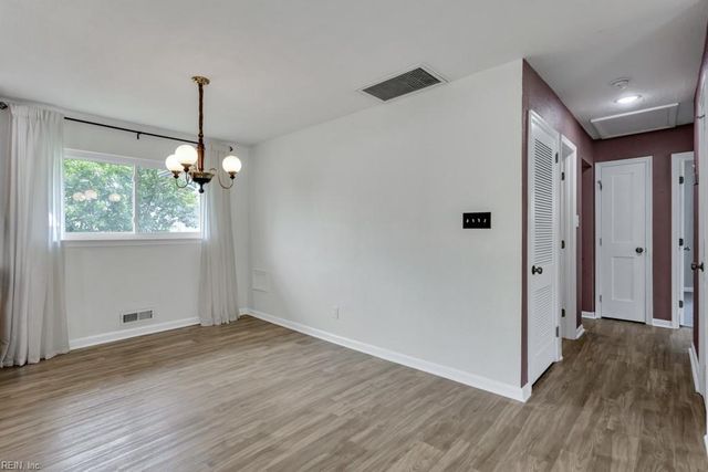 8304 Halprin DR, Norfolk, VA 23518