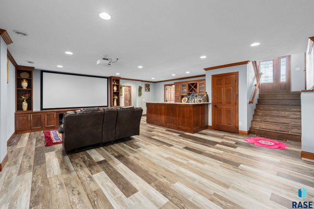1720 N Paddington Trl Trail, Sioux Falls, SD 57110