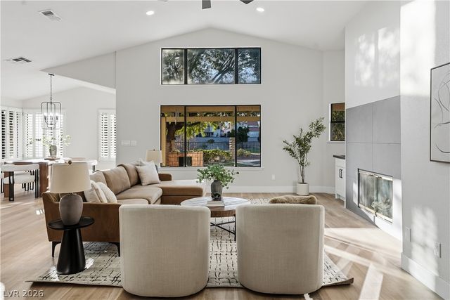 5401 Painted Sunrise Drive, Las Vegas, NV 89149