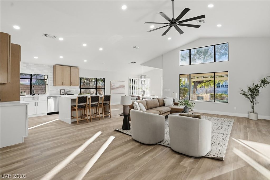 5401 Painted Sunrise Drive, Las Vegas, NV 89149