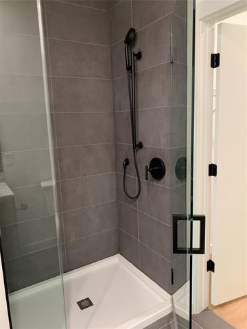 2209 S 1st ST 219, Austin, TX 78704