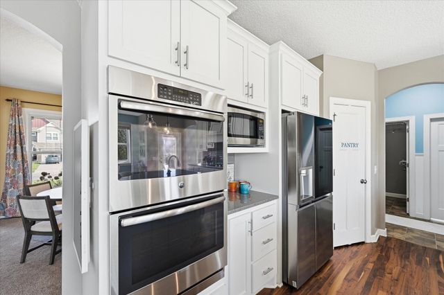6519 106th Avenue N, Brooklyn Park, MN 55445