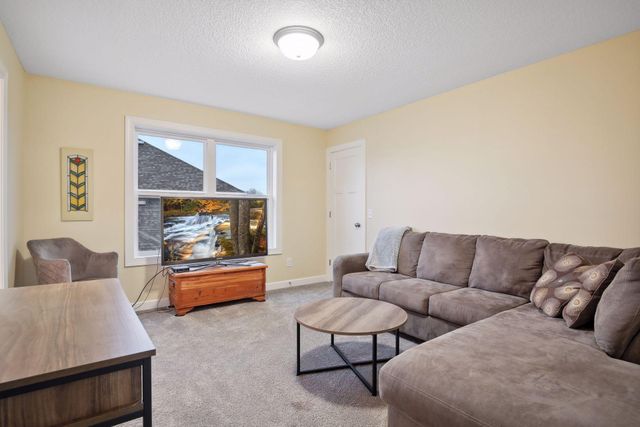 6519 106th Avenue N, Brooklyn Park, MN 55445