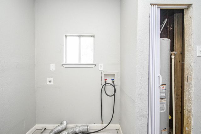 5522 Bunte Street, Houston, TX 77026