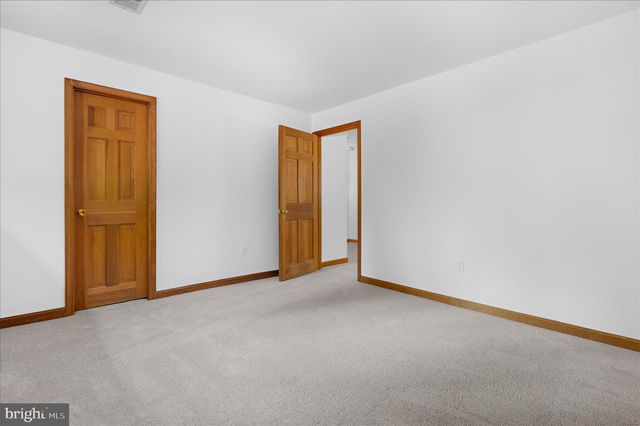 17921 QUEEN ANNE RD, Upper Marlboro, MD 20774