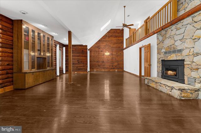 17921 QUEEN ANNE RD, Upper Marlboro, MD 20774
