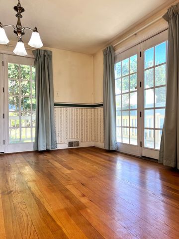 109 Pilgrim, Springfield, MA 01118
