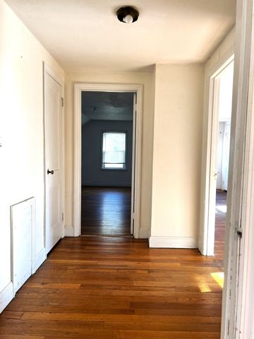 109 Pilgrim, Springfield, MA 01118