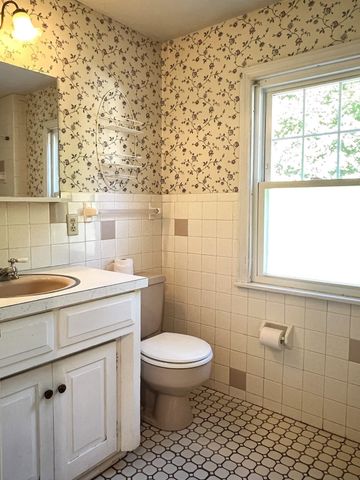 109 Pilgrim, Springfield, MA 01118