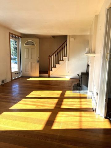 109 Pilgrim, Springfield, MA 01118