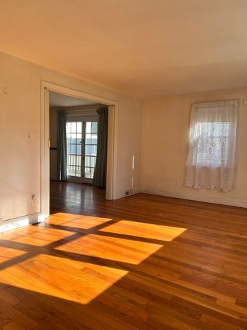 109 Pilgrim, Springfield, MA 01118