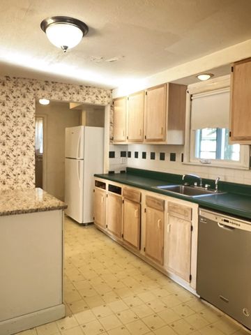 109 Pilgrim, Springfield, MA 01118