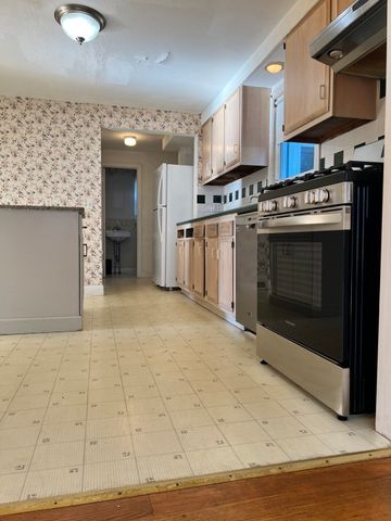 109 Pilgrim, Springfield, MA 01118