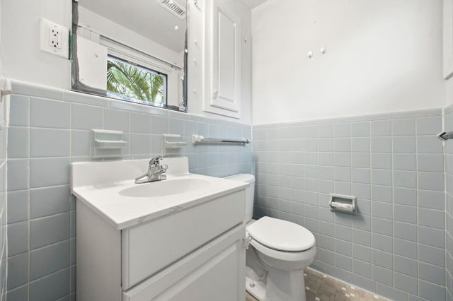 3751 Spruce Dr, Myrtle Beach, SC 29577