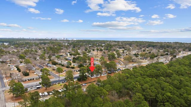 3751 Spruce Dr, Myrtle Beach, SC 29577