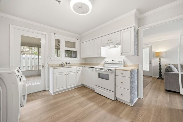 3751 Spruce Dr, Myrtle Beach, SC 29577