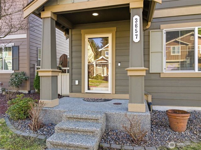 3657 London Loop NE, Lacey, WA 98516