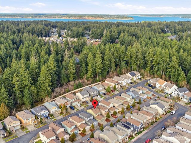 3657 London Loop NE, Lacey, WA 98516