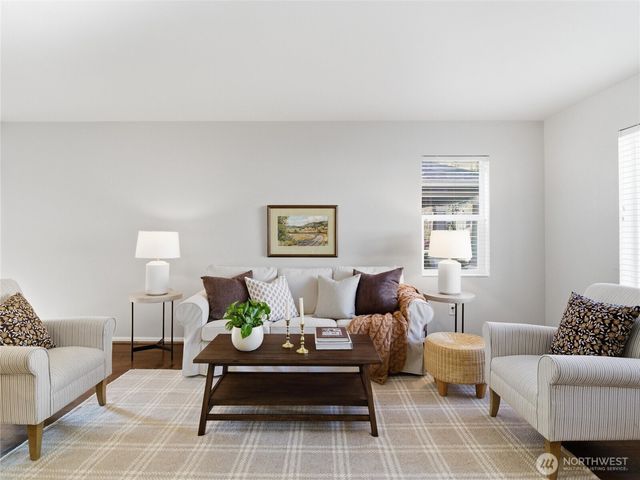 3657 London Loop NE, Lacey, WA 98516