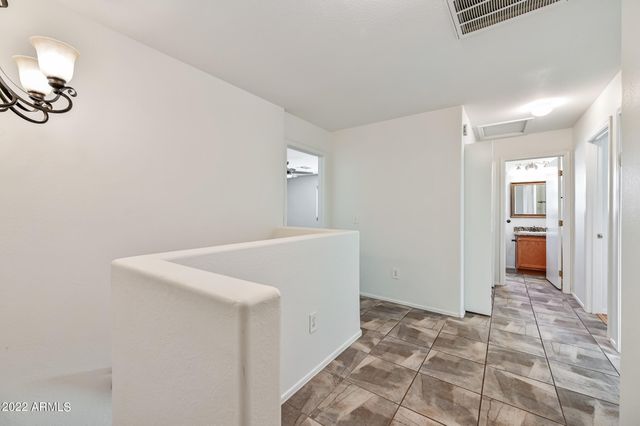 21838 N 41st Street, Phoenix, AZ 85050