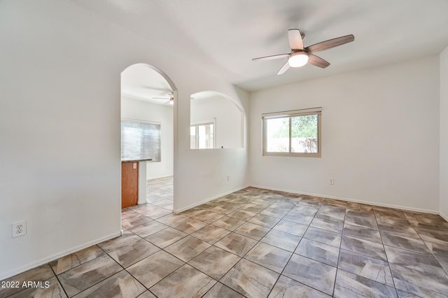 21838 N 41st Street, Phoenix, AZ 85050