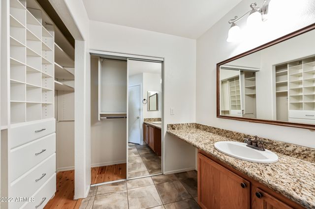 21838 N 41st Street, Phoenix, AZ 85050
