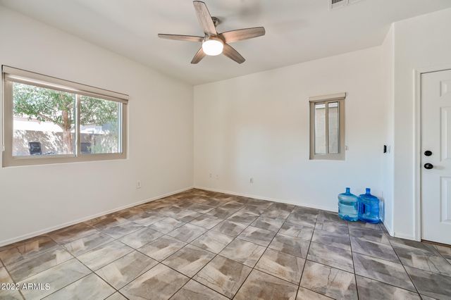 21838 N 41st Street, Phoenix, AZ 85050