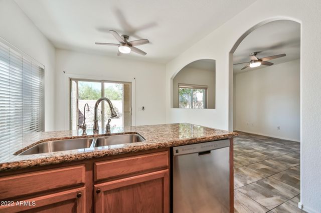 21838 N 41st Street, Phoenix, AZ 85050