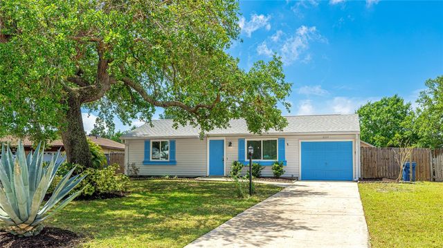 2237 LOCKWOOD MEADOWS CIRCLE, Sarasota, FL 34234