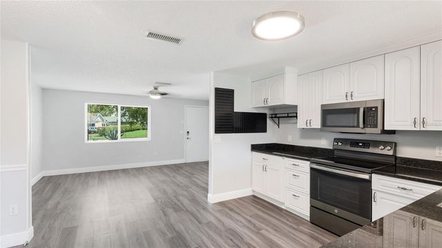 2237 LOCKWOOD MEADOWS CIRCLE, Sarasota, FL 34234