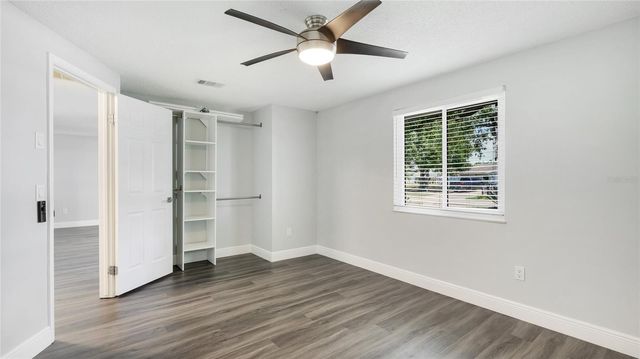 2237 LOCKWOOD MEADOWS CIRCLE, Sarasota, FL 34234