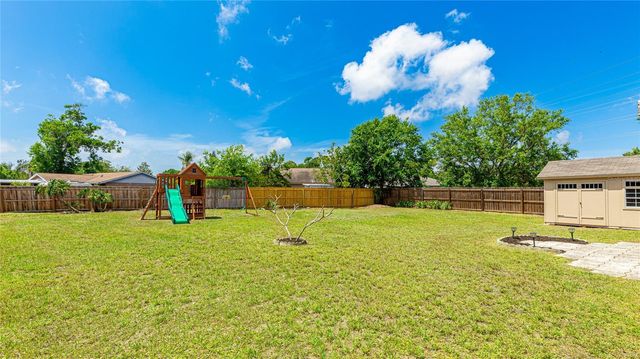 2237 LOCKWOOD MEADOWS CIRCLE, Sarasota, FL 34234