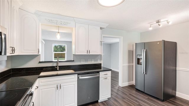 2237 LOCKWOOD MEADOWS CIRCLE, Sarasota, FL 34234
