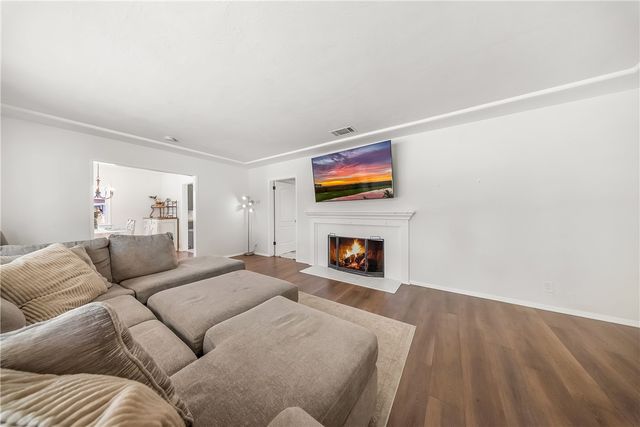 9684 Sharon, Riverside, CA 92503