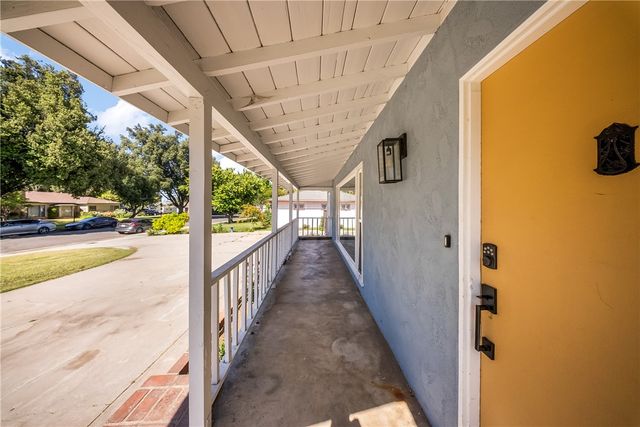 9684 Sharon, Riverside, CA 92503