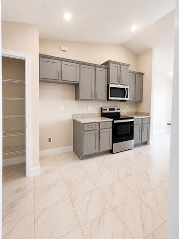 4222 SW Port St Lucie Boulevard, Port St. Lucie, FL 34953