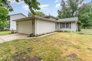 3266 Cathy Drive, Joliet, IL 60431