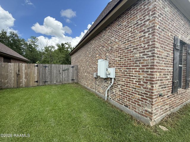 202 Ridge Run Lane, Carencro, LA 70520