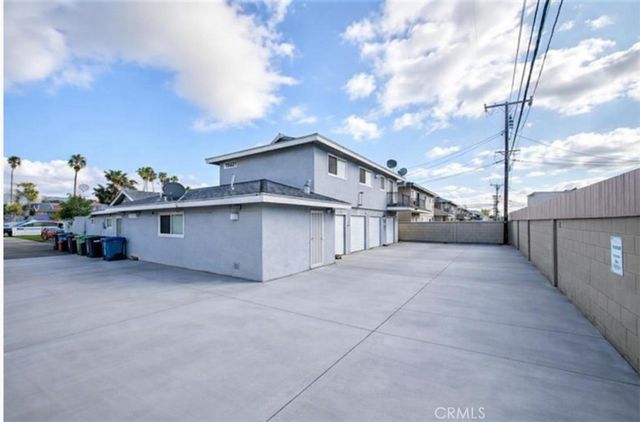 15821 S Myrtle, Tustin, CA 92780